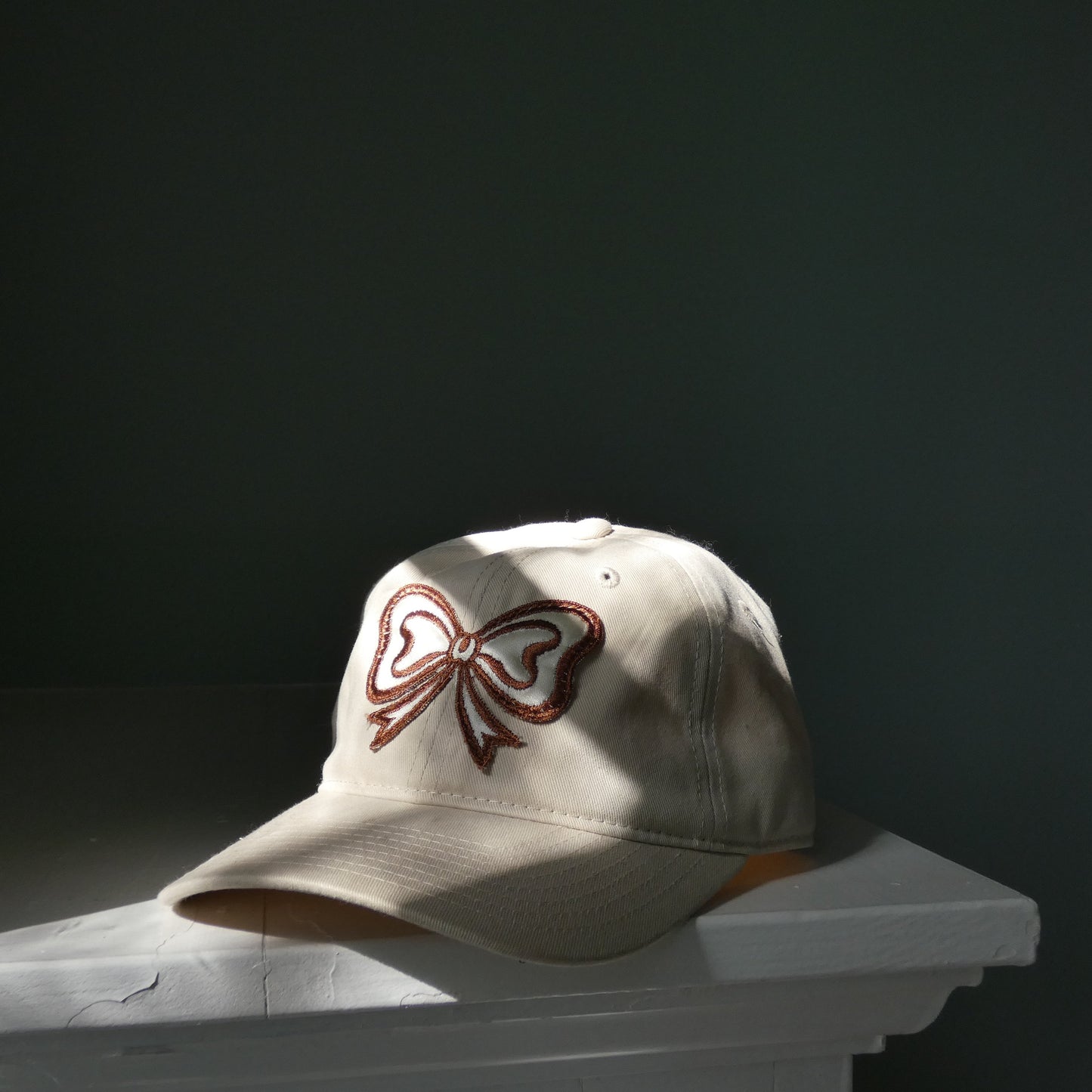 'bow' patch hat